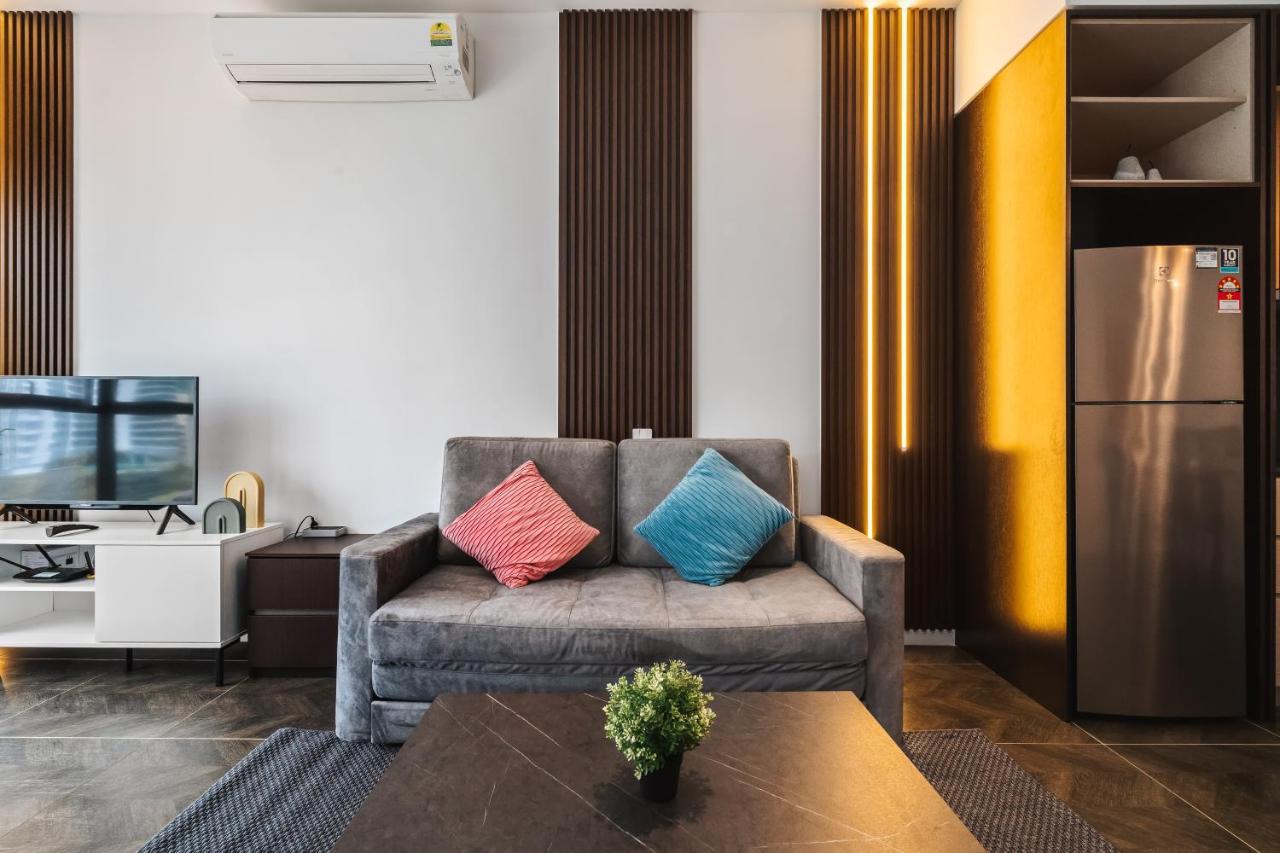 Scarletz Klcc Apartments By Soulasia クアラルンプール エクステリア 写真