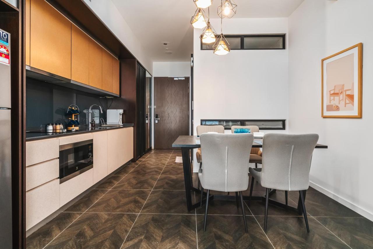 Scarletz Klcc Apartments By Soulasia クアラルンプール エクステリア 写真