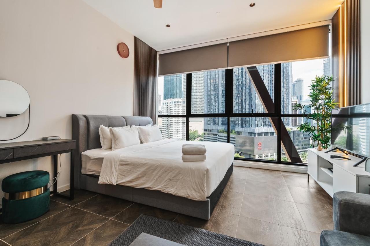 Scarletz Klcc Apartments By Soulasia クアラルンプール エクステリア 写真