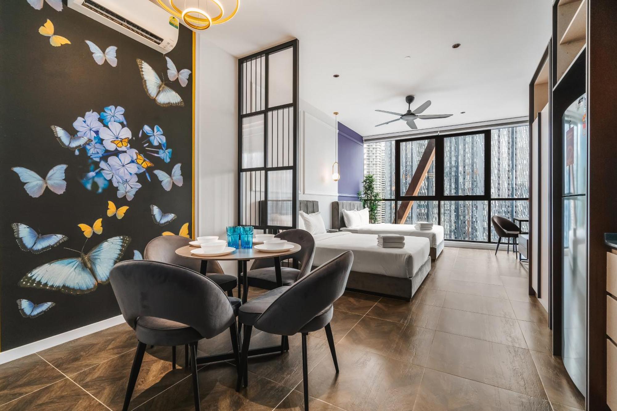 Scarletz Klcc Apartments By Soulasia クアラルンプール エクステリア 写真
